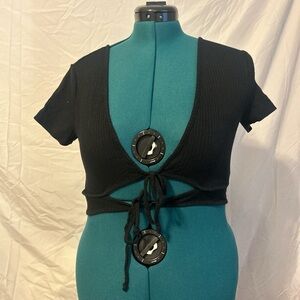 Wild Fable Black Tie-Front Crop Top